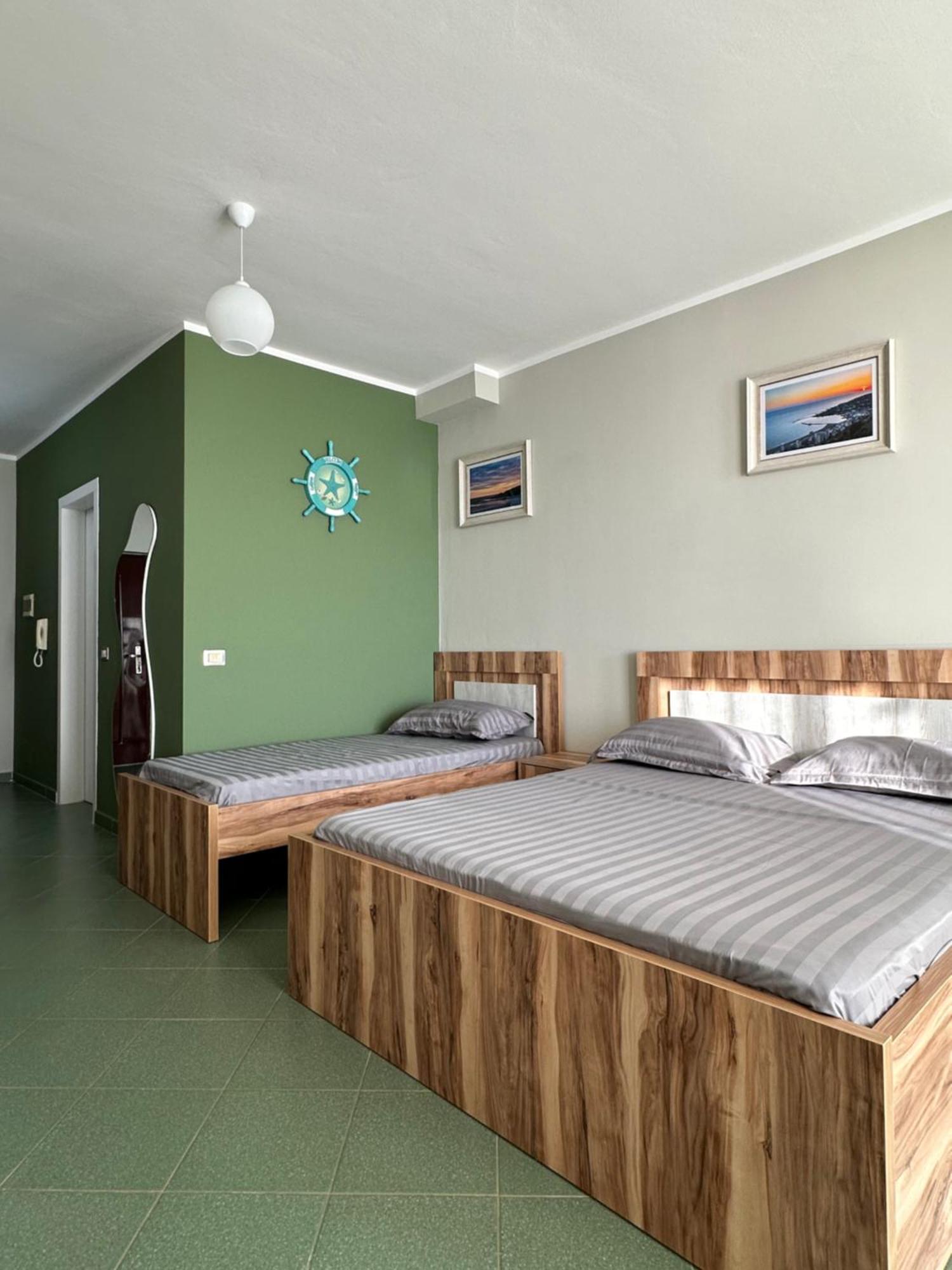 Eri Apartments 4 Shëngjin المظهر الخارجي الصورة